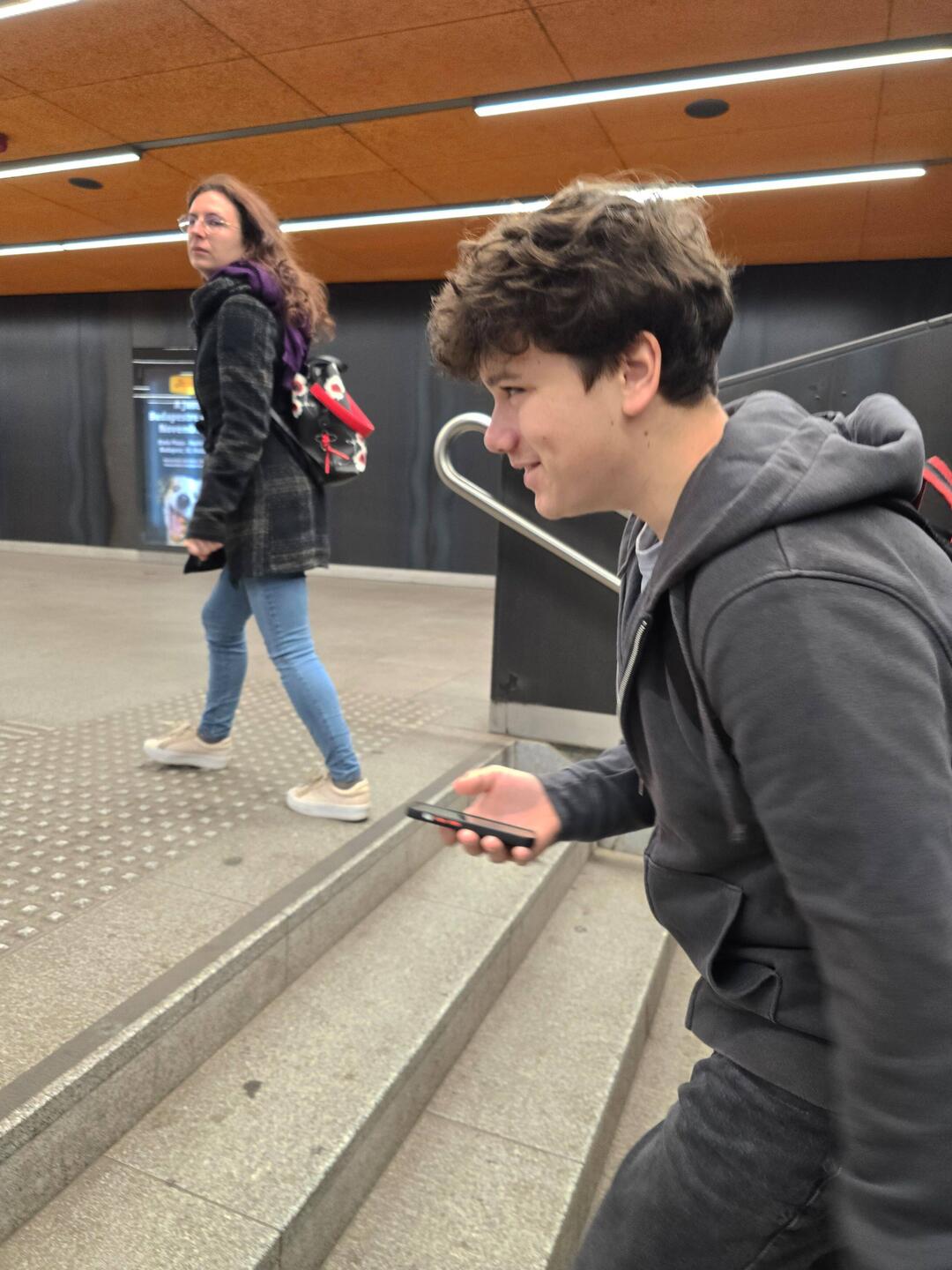 Iščeno pravo postajo trama