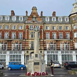 Das Royal Hotel, hat vermutlich auch schon bessere Zeiten gesehen.