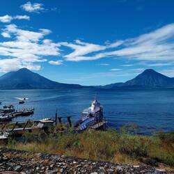 Vulkane Atitlàn und Toliman