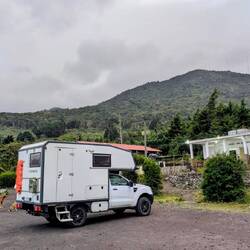 Am Ticket Center und es fängt an zu regnen