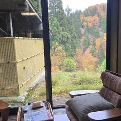 View over the mountain side from our room