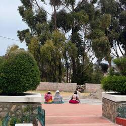 A break on the village Plaza de Armas