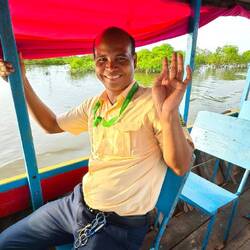 Unser sympathischer Guide Rotha Sok