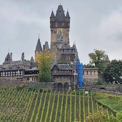 https://de.wikipedia.org/wiki/Reichsburg_Cochem