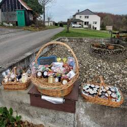 Selbst gebacken und selber eingekocht!😁👍 Kaufen wir!