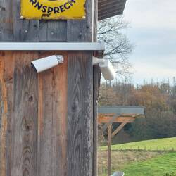 Hinweis auf einen öffentlichen Fernsprecher....