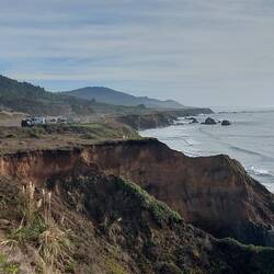 Oben stehen die Surver, aber zu wenig Wellen.