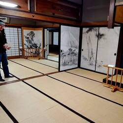 A visit to a few Samurai homes.