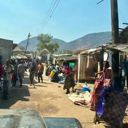 Wuseliges Alltagsleben in Malawi