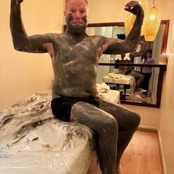 Männer! Werden NIE erwachsen!