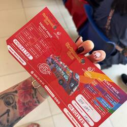 Sightseeing mit Hop-on-Hop-off-Bus 😁