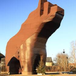 Der weltgrößte Holzbär - auch wenn er mich irgendwie an ein Schweinchen erinnert ;-)