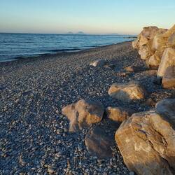 Mit Blick auf die äolischen Inseln, im Hintergrund Salina