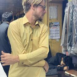 A hand tailored shirt - fits perfectly!