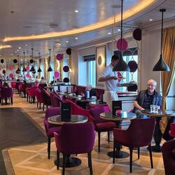 French Kiss Bistro, da bekommt man den ganzen Tag was