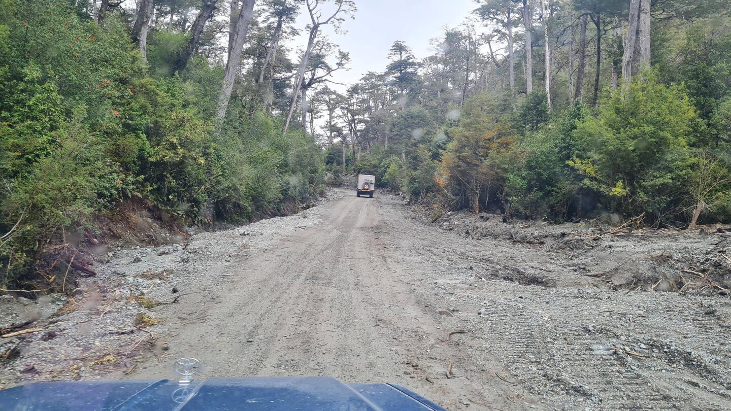 Die einzige Straße nach Puerto Yungay.