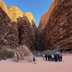 ...oder die Gedenkstätte "Lawrence von Arabien" besuchen. War ein Zwangsstopp, da Merchandising.