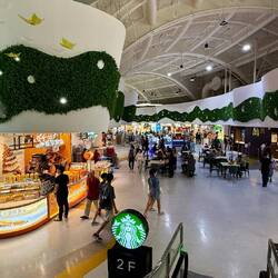 Autobahnraststätte auf dem Weg