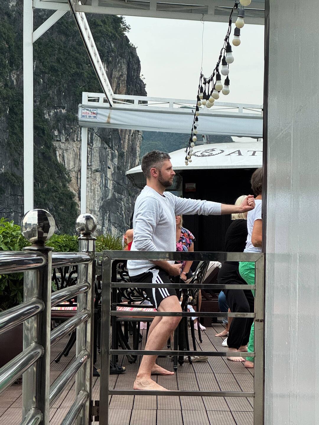 Taichi am Morgen vertreibt Stefan Kummer und Sorgen 🤭