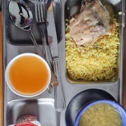 Abendessen vom Blechnapf