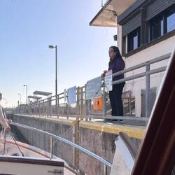 Rosie discusses the chances of seeing a Manatee, with the Lockmaster (mistress?).