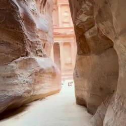 Ton an! O.k. Kameraführung ist nicht hollywoodreif, aber es ist soo mega spektakulär.