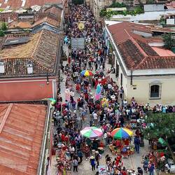 Blick von der Terrasse der Kirche