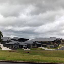 Nieuwe wijk. Weinig afwisseling