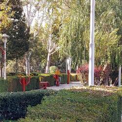 Parkanlagen und Stadt sind über den Stadtkern hinaus sehr gepflegt.