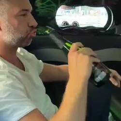 wer trinkt schon auf den Plastik-Sektgläsern