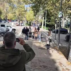 Baba Limo (unbedingt den Ton anhören)