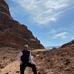 ...nochmal Steven Adwa Spielberg mit Indiana-Föhrental-Jones des Alte...