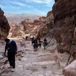 Der "1000 Stufen Weg" für uns glücklicherweise nach unten...
