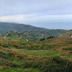 Oben an der Kirche auf 756 mtr.