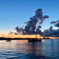 ..dafür in der entgegengesetzten Richtung um so mehr!