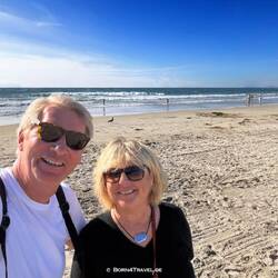 Es ist ungewöhnlich warm. Im Wasser waren wir dennoch nicht