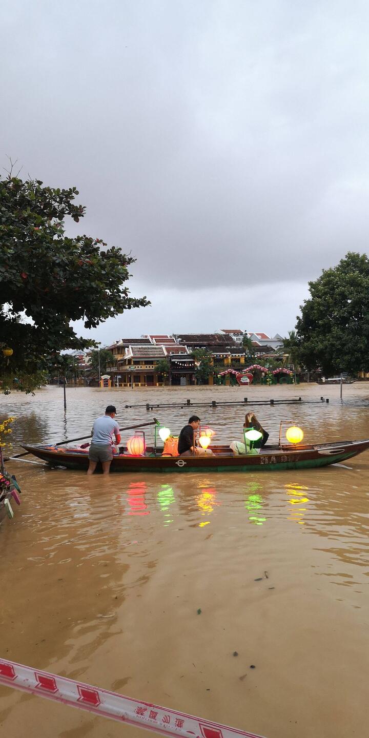 Altstadt Besichtigung per Boot