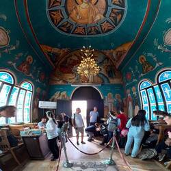 Prächtig, prächtig Richtung Ausgang.