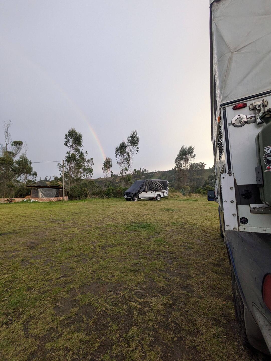 Camping Colibri an der Grenze Kolumbien Ecuador.
