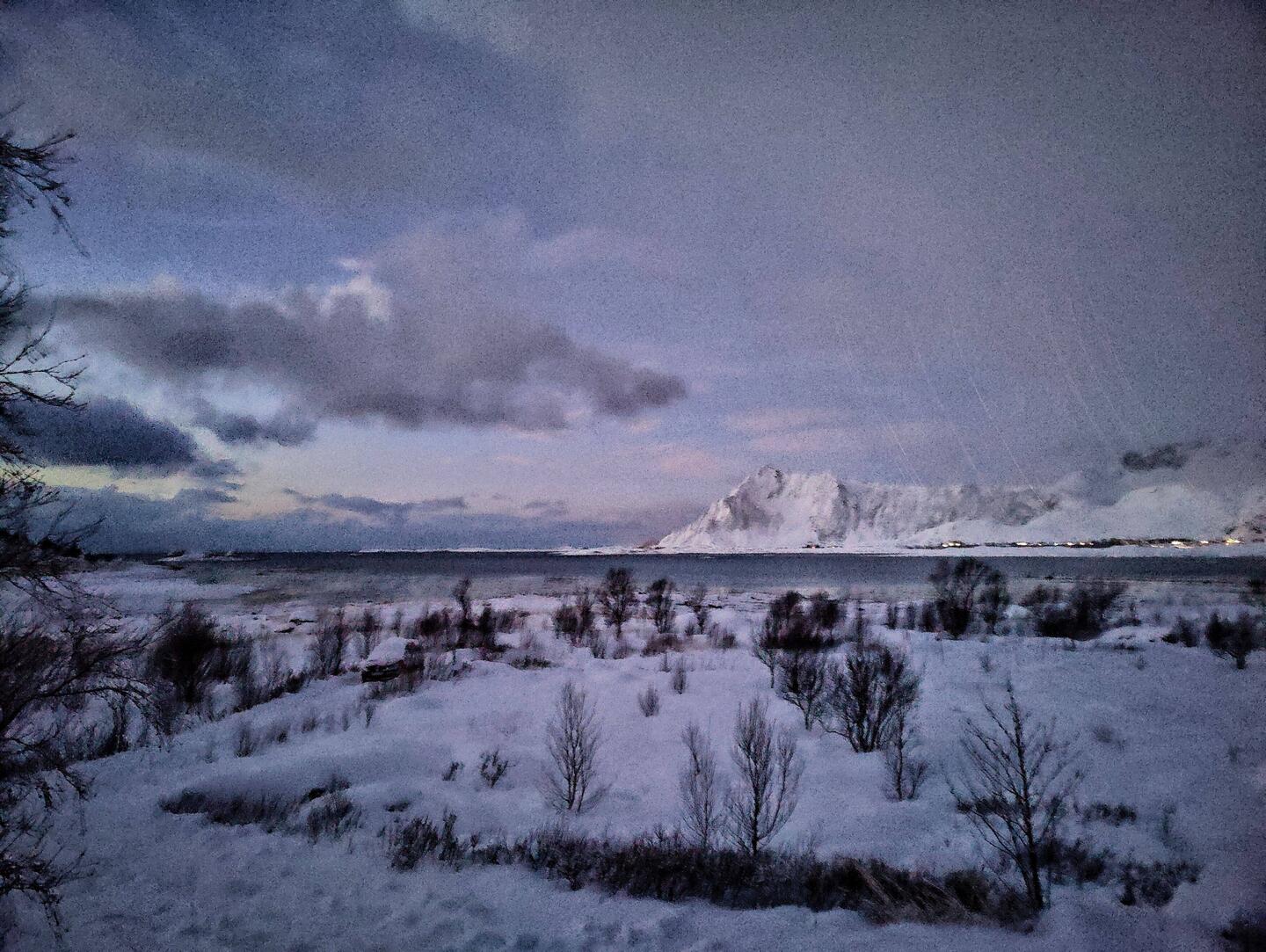 Morgendämmerung 2h vor Sonnenaufgang