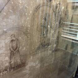 Versteckte Malereien in der Zelle