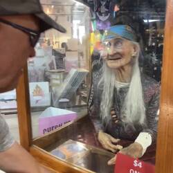 Gut das man nichts versteht 😂