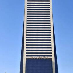 The Obelisk. Luxushotel inmitten eines alt-griechisch gestalteten Areals.