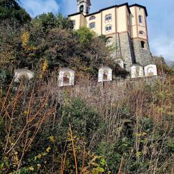 Dem Kreuzweg entlang ...