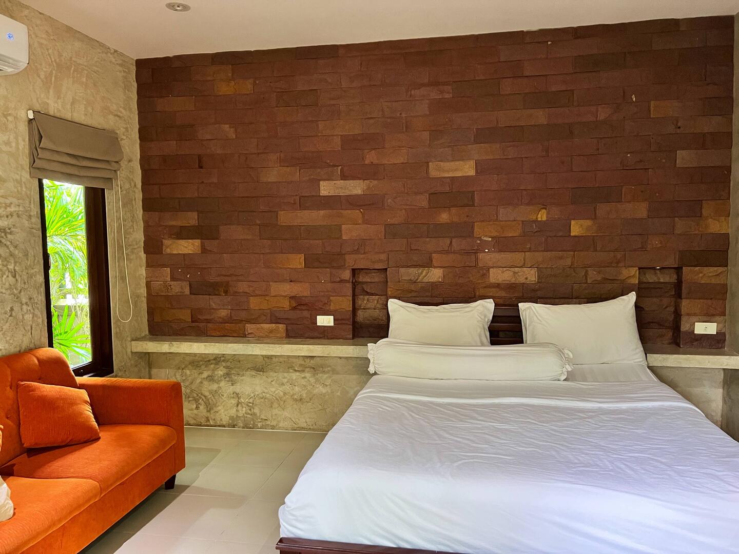 Unser Zimmer (20 € die Nacht)