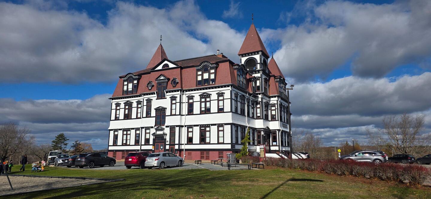 Die Lunenburg Academy