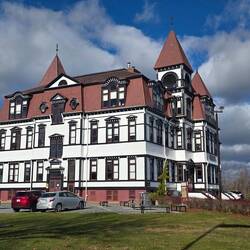 Die Lunenburg Academy