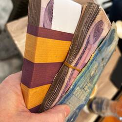 Mit einem solchen Packen Geld hatte ich nicht gerechnet 😳