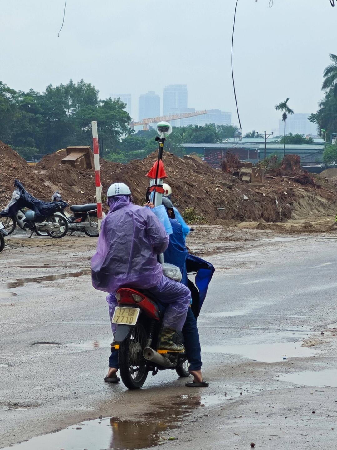 Google Streetview Vietnam-Style