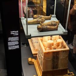 Das Herz war das einzige Organ, dass im Körper (mumifiziert) verblieb.